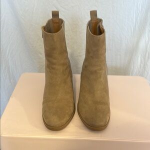 Women's Tan Ankle Boots